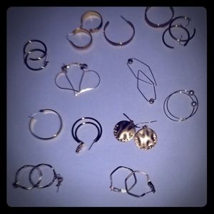 Lot of Womens Gold earrings
